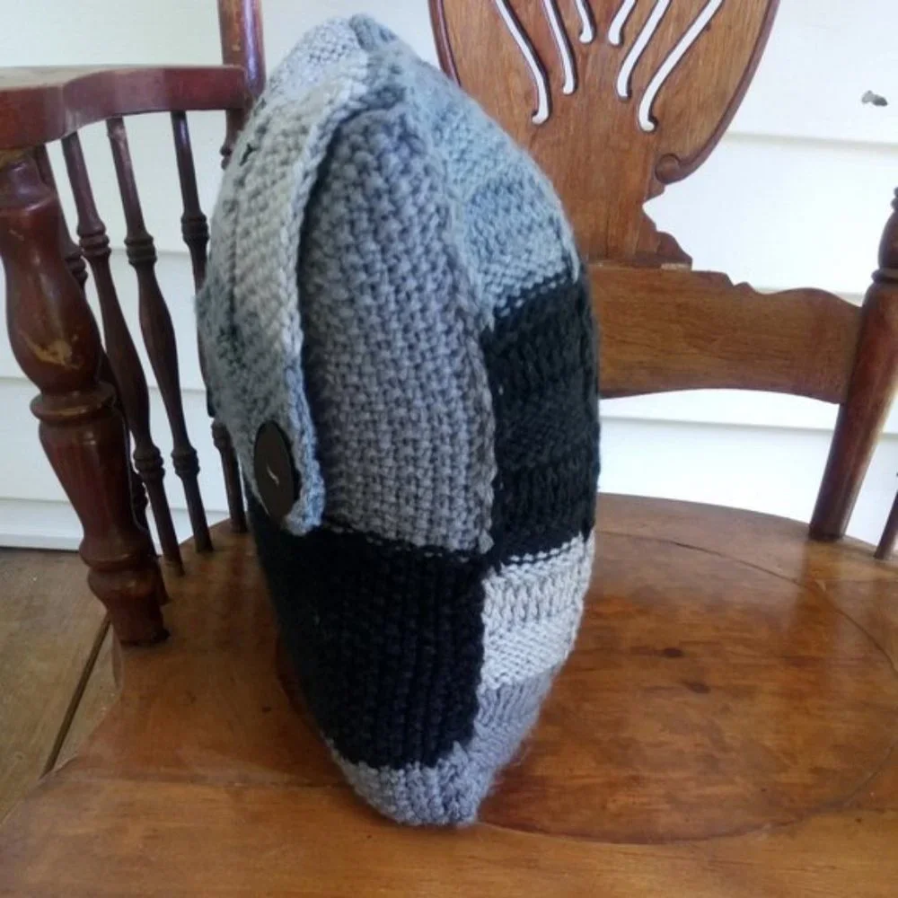 Hand Crafted Knit Throw Pillow Black & Gray Ombre Owl Designer Sofa Couch